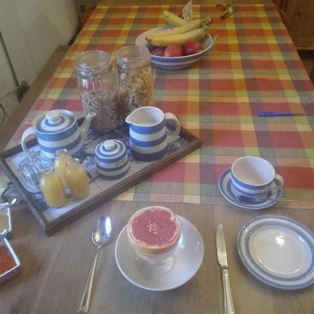 L'Esquilon Chambre D'Hote Bed and Breakfast Thiat Eksteriør billede