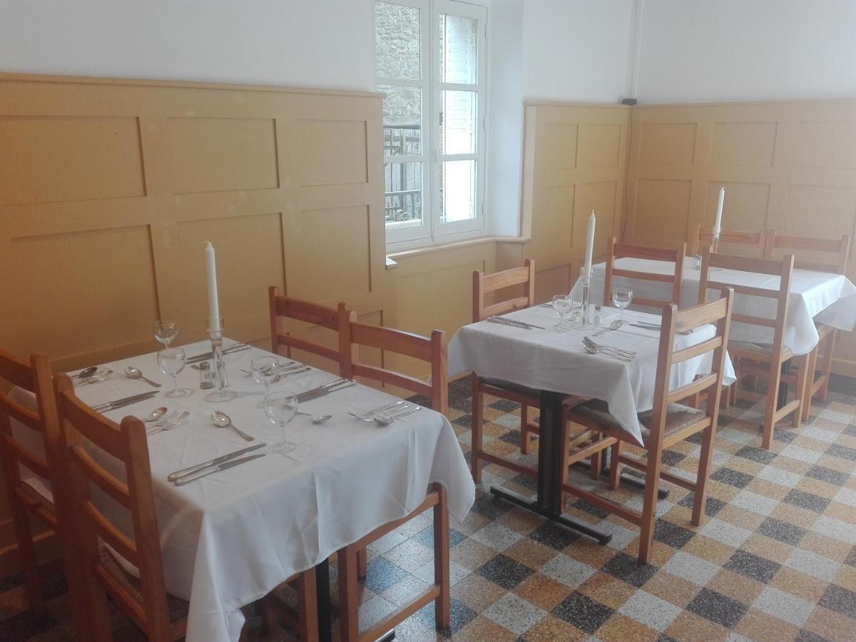 L'Esquilon Chambre D'Hote Bed and Breakfast Thiat Eksteriør billede